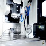 Вертикальный фрезерный станок с ЧПУ SYIL X5